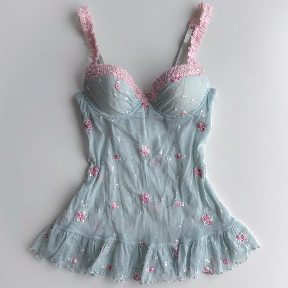 Vintage Victoria's Secret Floral Embroidered Bustier Top 🤍